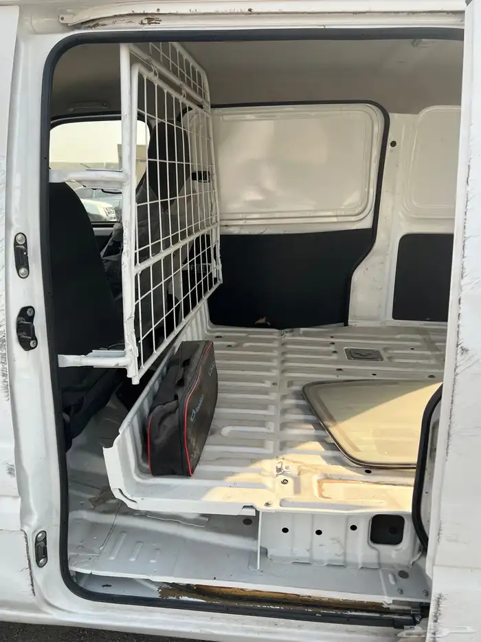 سوزوكي فان إيكو 2025 مصدوم 10