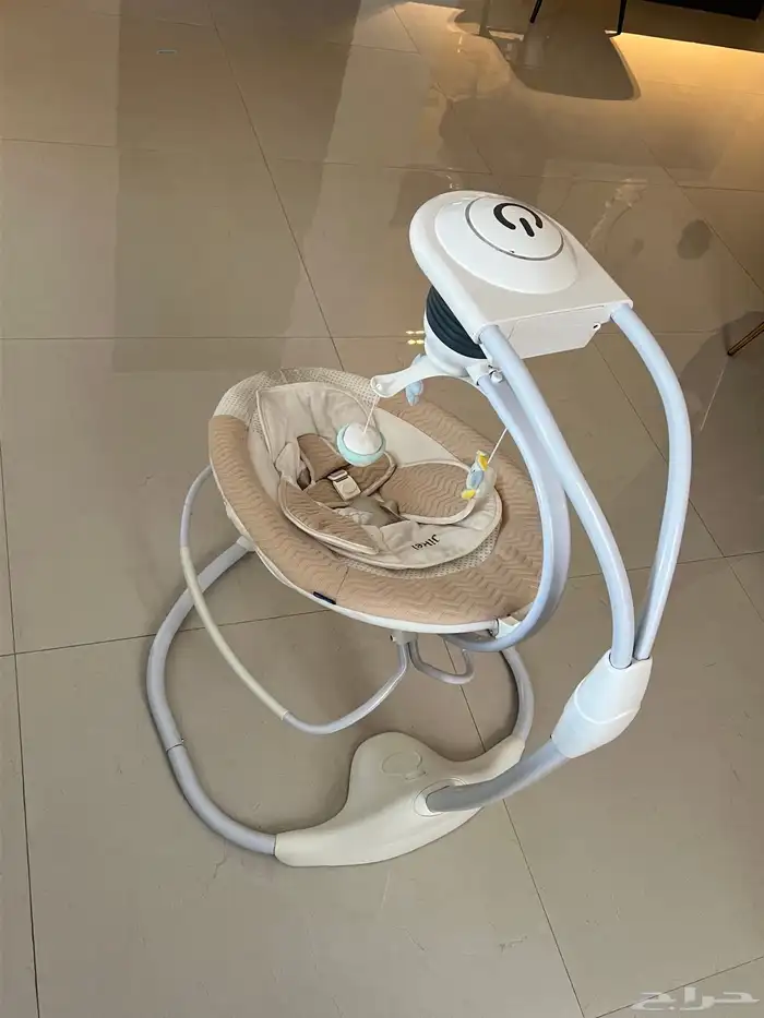 مهد اطفال هزاز مع كرسي صغير 4