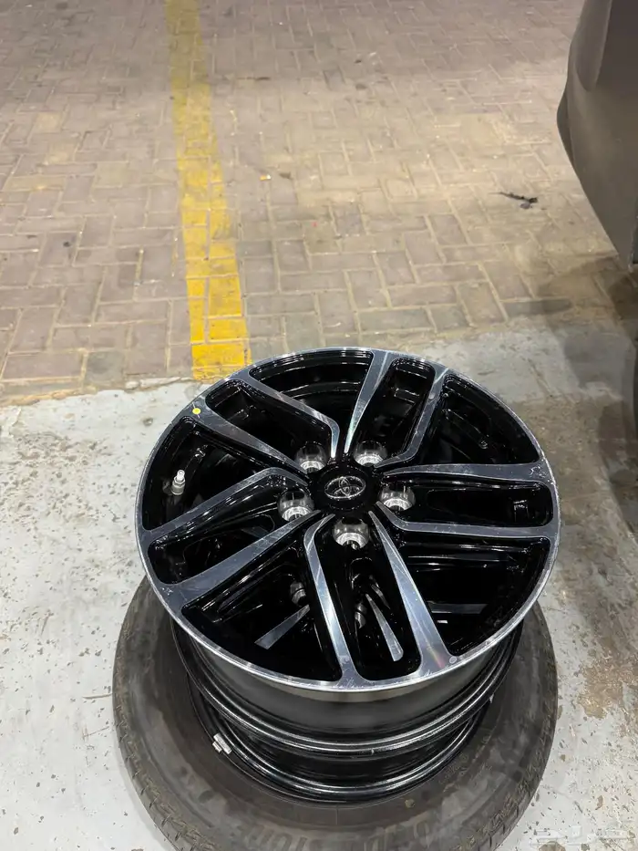 4 جنوط كامري 2024 مقاس 16 جديدة ( وكالة) 1