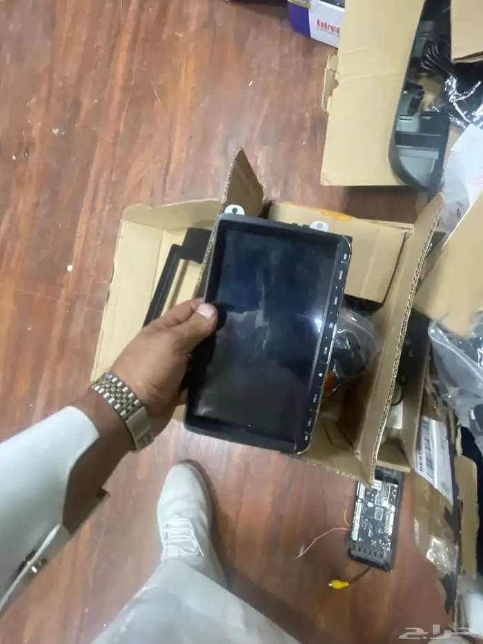 شاشات لجميع السيارات 2