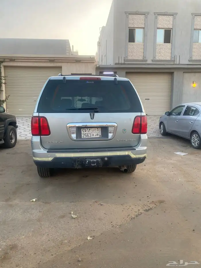 لينكون نيفيقيتر 5