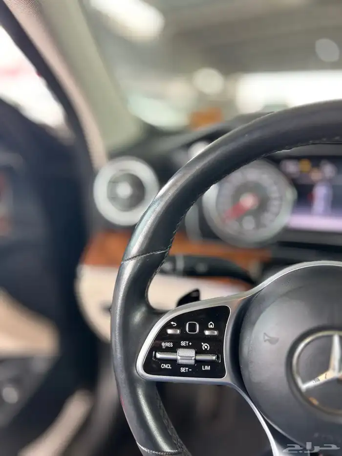 مرسيدس E200 2019 23