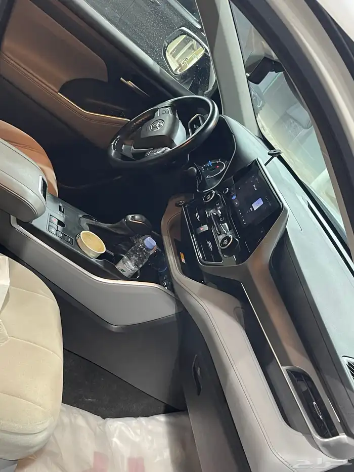 سيارة تايوتا هايلندر هايبرد موديل 2023 3