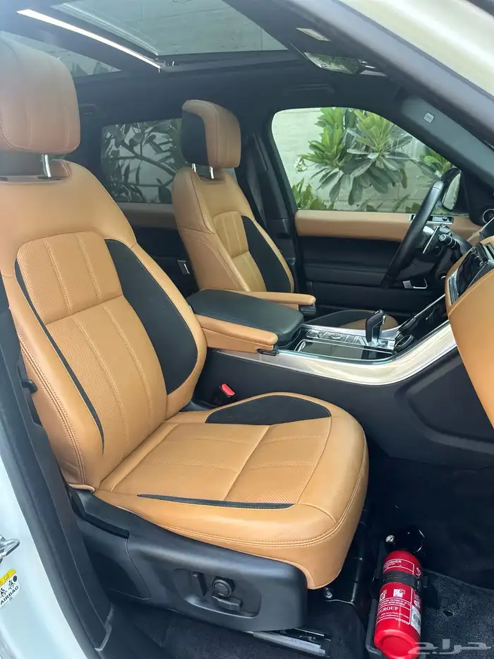 رنج سبورت V8 2020 35