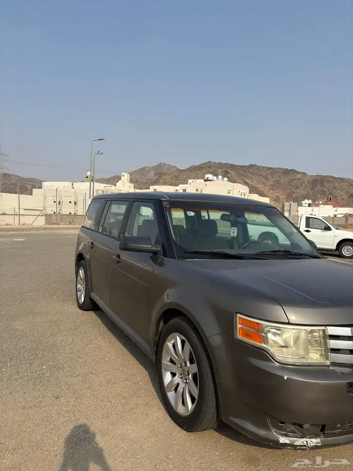 للبيع فورد فلكس موديل 2011. 1