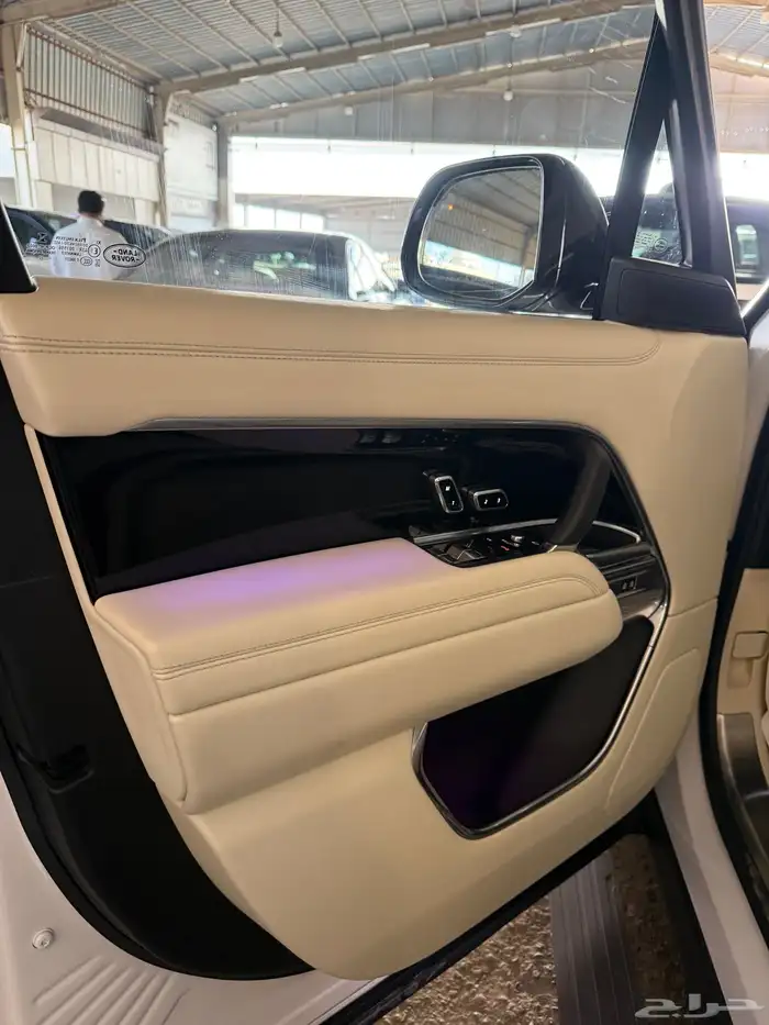 رنج روفر 2023 عداد 52 الف 8 سلندر HSE وارد قطر 6