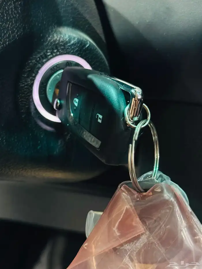 هايلوكس غمارتين بريمي سلق 2025 بنزين 2.7 نظام 50-50 8