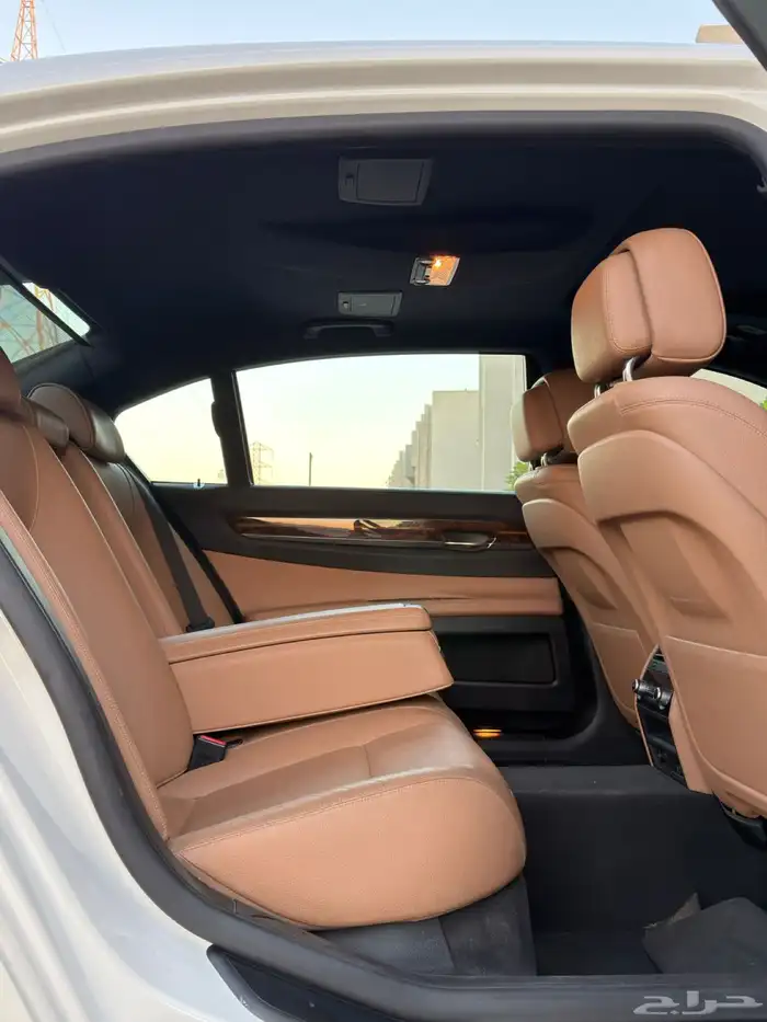 بي أم دبليو 2015 فئة 730 فل كامل موتر شرط الفحص بدي ومحركات 17