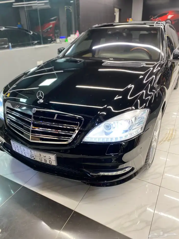 مرسيدس بانوراما 12