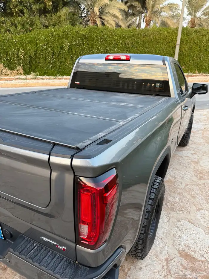 سييرا AT4 نظيف رمادي 43