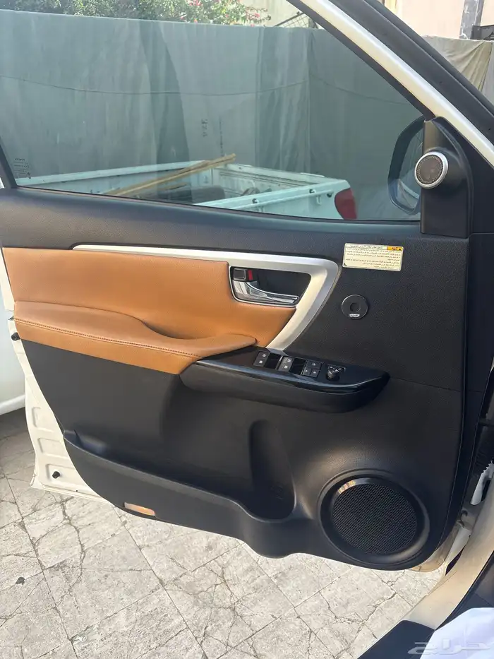 فورتشنر 2017 فل كامل ممشى 190 الف VX SR5 V6 السعر لقطة 9