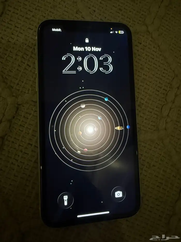 ايفون 11 ابيض 1