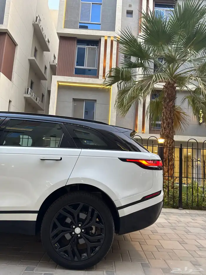 Land Rover Velar R 2019 11