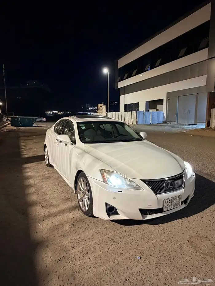 لكزس IS300 فل رادار 2009 3