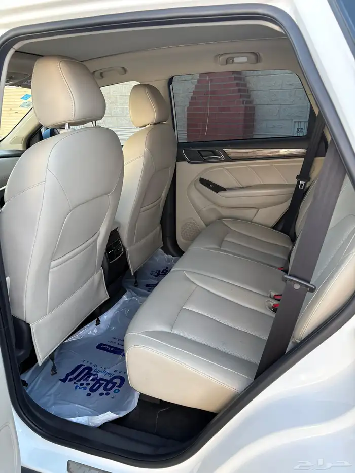 ام جي RX5 نظيف جدا 12