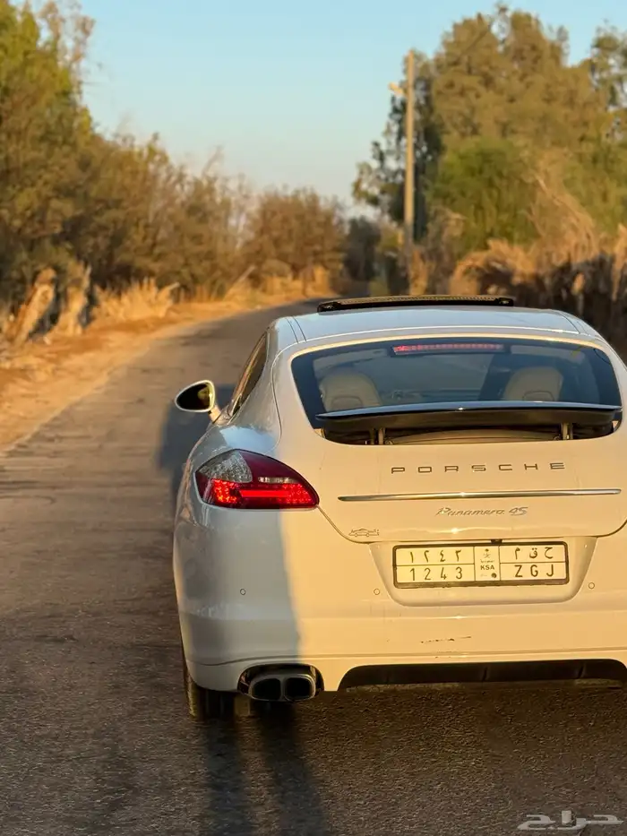 بورش بناميرا مديل2012 2