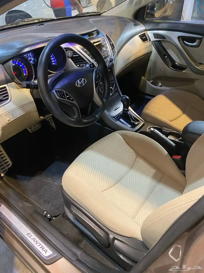 النترا 2015 نظيف وممشى قليل للبيع 10