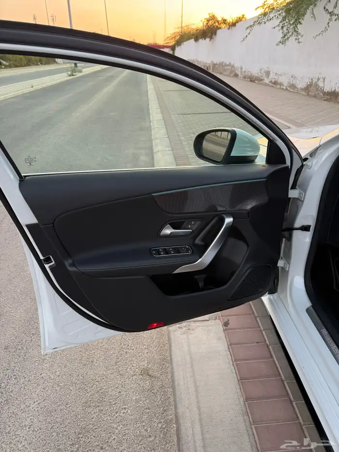 مرسيدس A200 2021 4