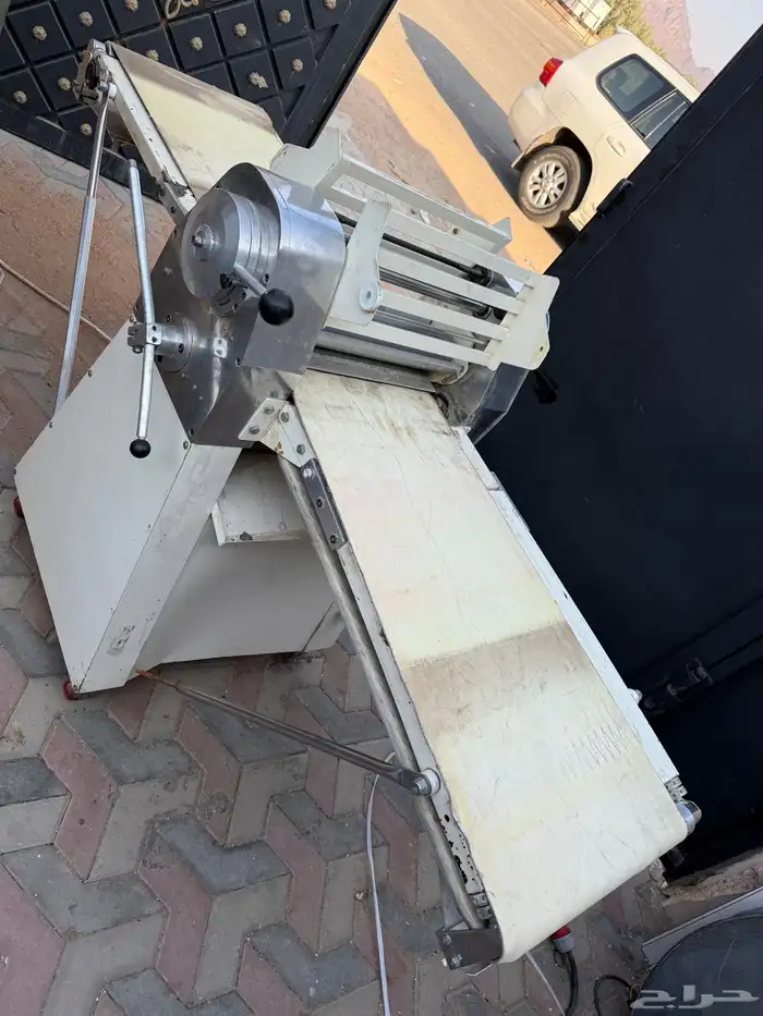 فرادة كروسان للبيع 1