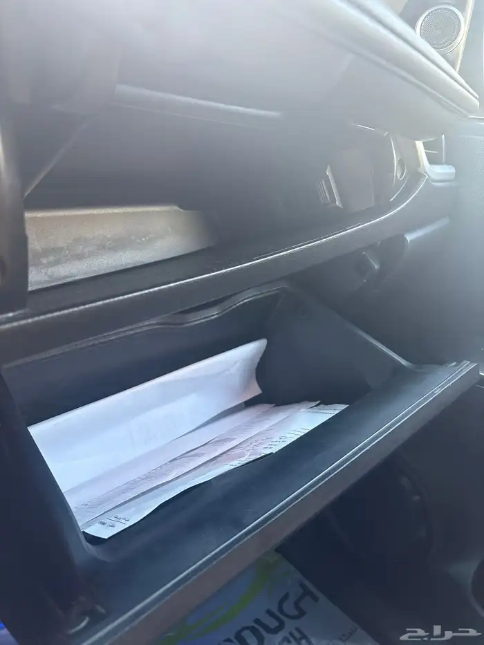 فورتشنر 2017 فل كامل ممشى 190 الف VX SR5 V6 السعر لقطة 7