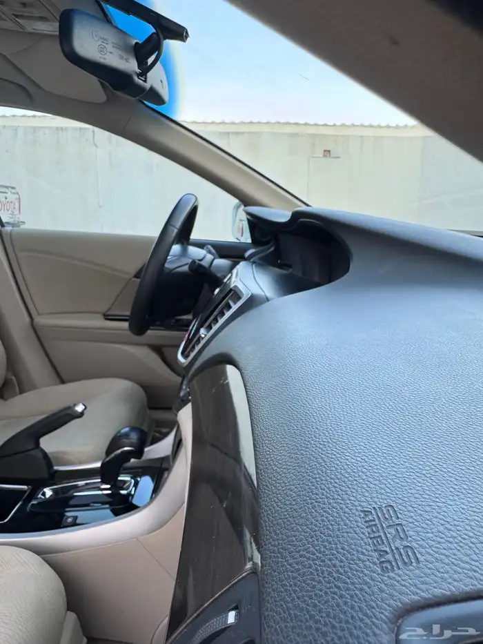 هوندا اكورد ( فل كامل نظيف ) 65