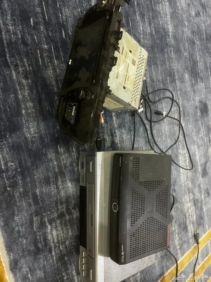 اجهزة قديمة 1