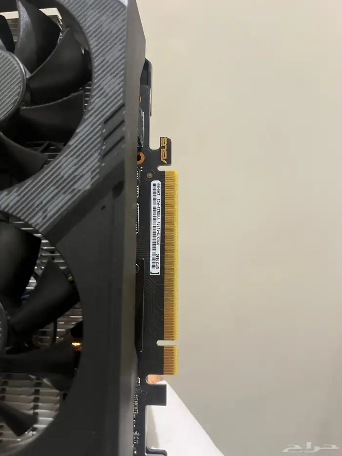 كرات شاشه GTX1650 2