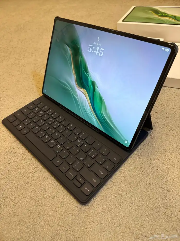 اونر ماجيك باد 2 جديد مع كيبورد جديد ايضا لا يوجد قلم جديد 4