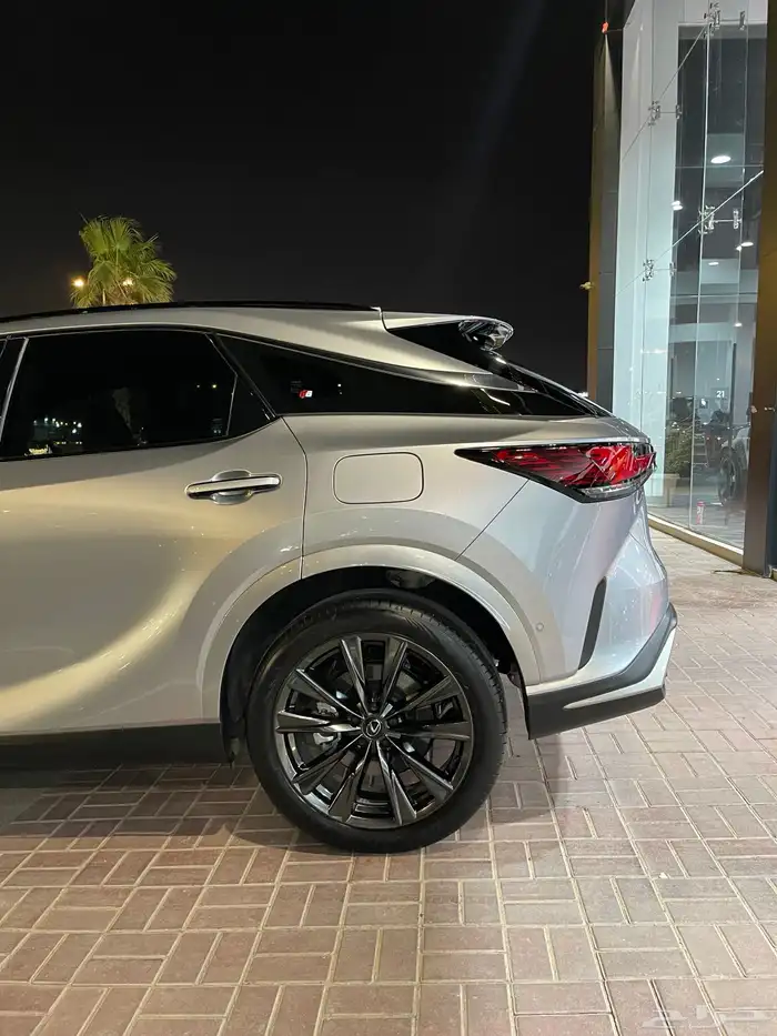 لكزس RX F SPORT 10