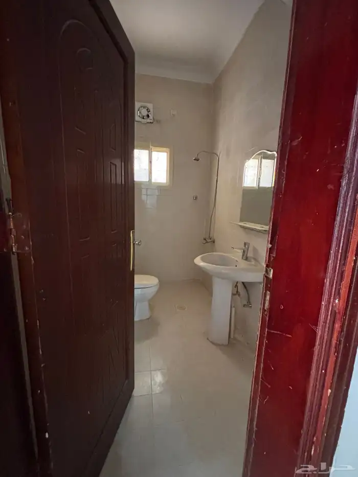 للبيع شقق تمليك مجدده حي الريان ب 350 الف 12