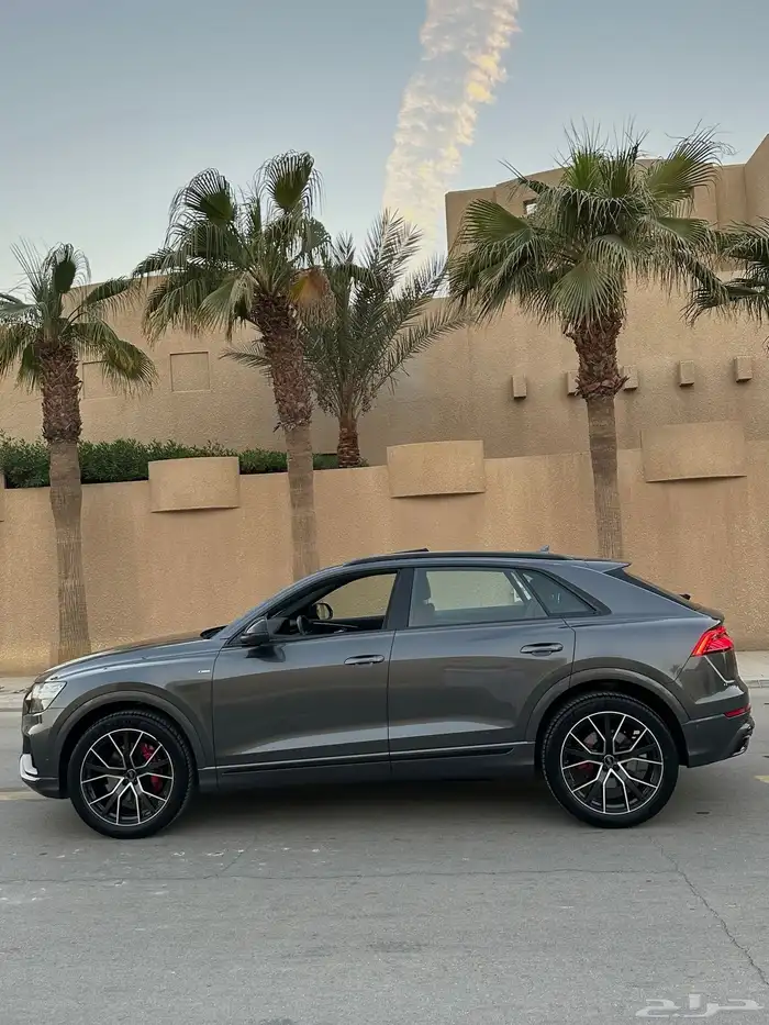 اودي Q8 بحاله الوكاله 2020 ماشي 88 الف SLine 10