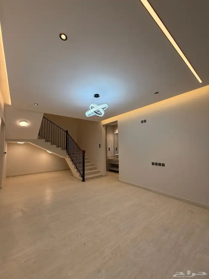 للبيع روف علوي 9 غرف سعر 750 الف قرب ضمك وكوبري باحص 14