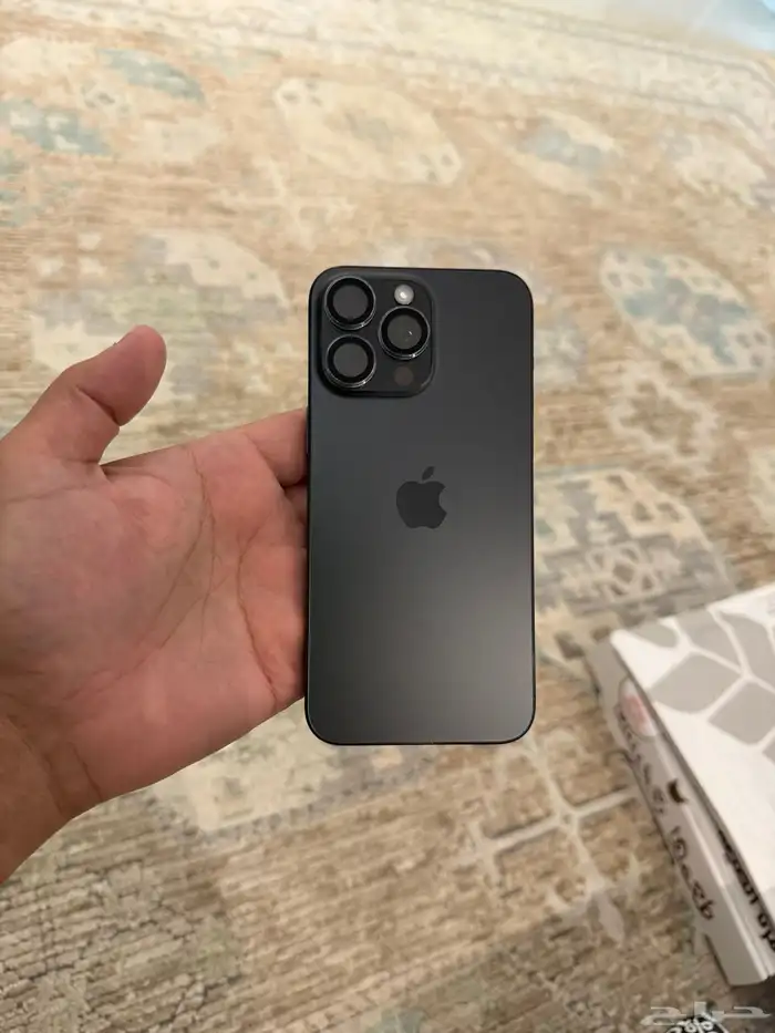 ايفون 15 بروماكس بحالة الجديد 0