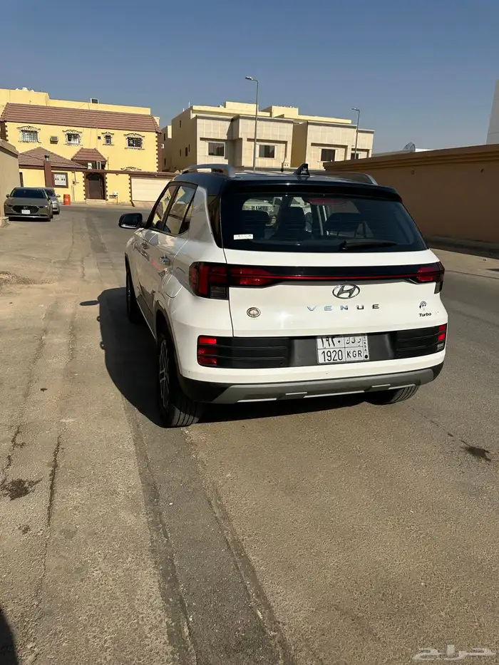 هونداي فينيو للبيع2023 0