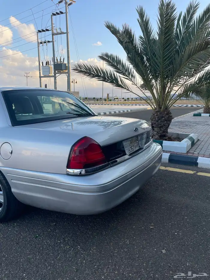 فورد فكتوريا 11 بودي ومحركات بلد 15