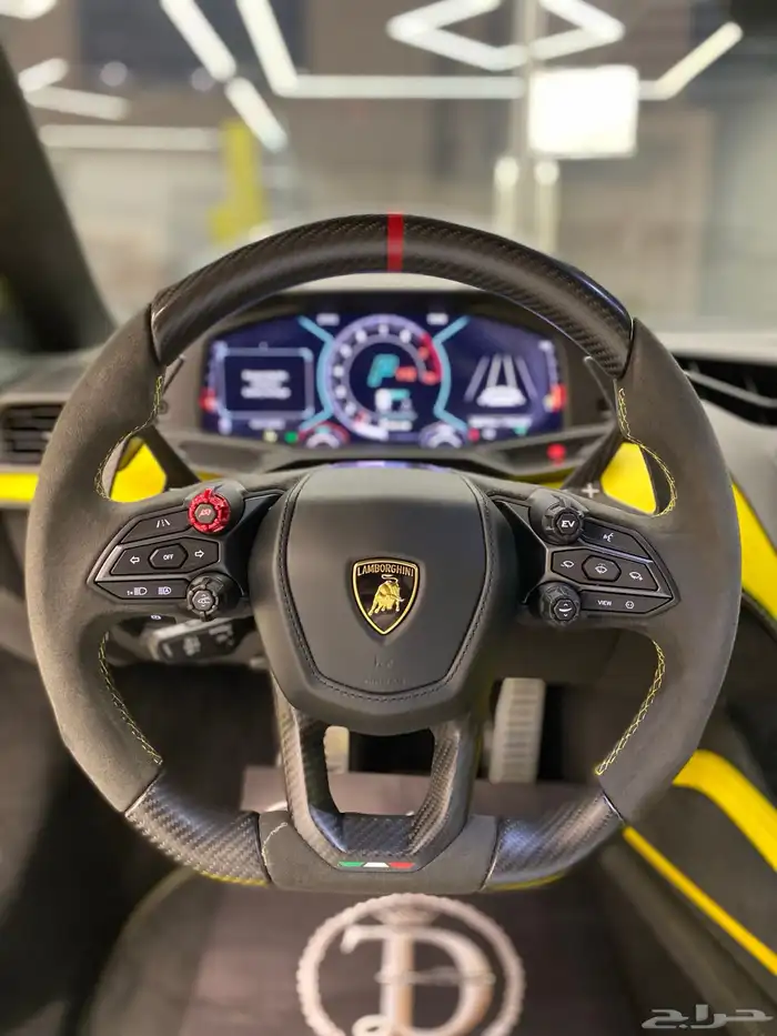 لامبورجيني ريفويلتو 11