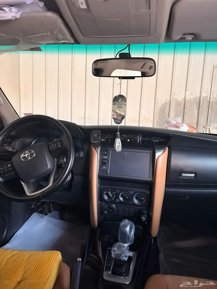 ((ديزل)) فورتشنر دبل 2022 فضي نظيف جدا 6