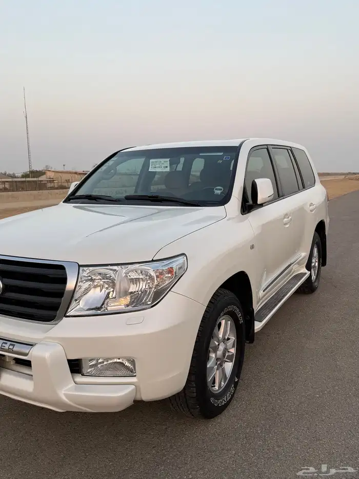 جيب لاندكروزر 2011((مخزن )) 6