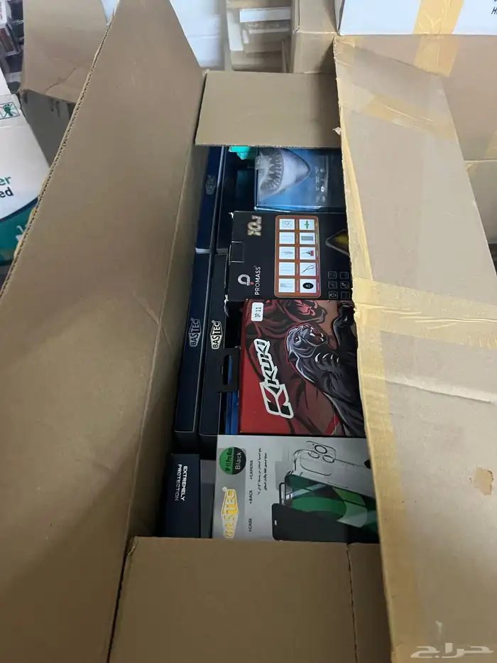 بضاعة عبارة عن ساعات راديو مكاين حلاقه وغيرها واكسسورات 12