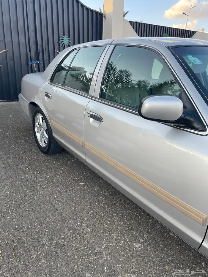 فورد فكتوريا 11 بودي ومحركات بلد 23