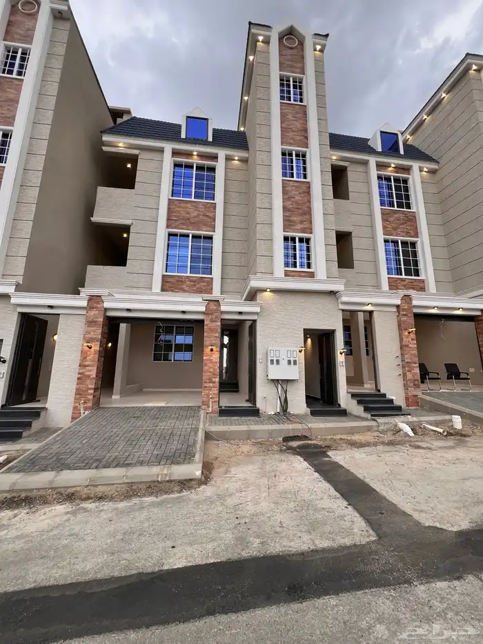 ادوار ارضيه وادوارعلويه طريق ابها الخميس مقابل دوار التحلية 2