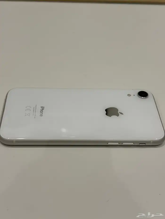 آيفون XR أبيض 128 قيقا   مخزن ونظيف جدا 4