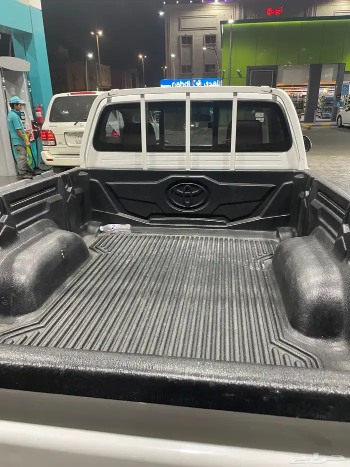 هايلكس غماره 2015للبيع 5