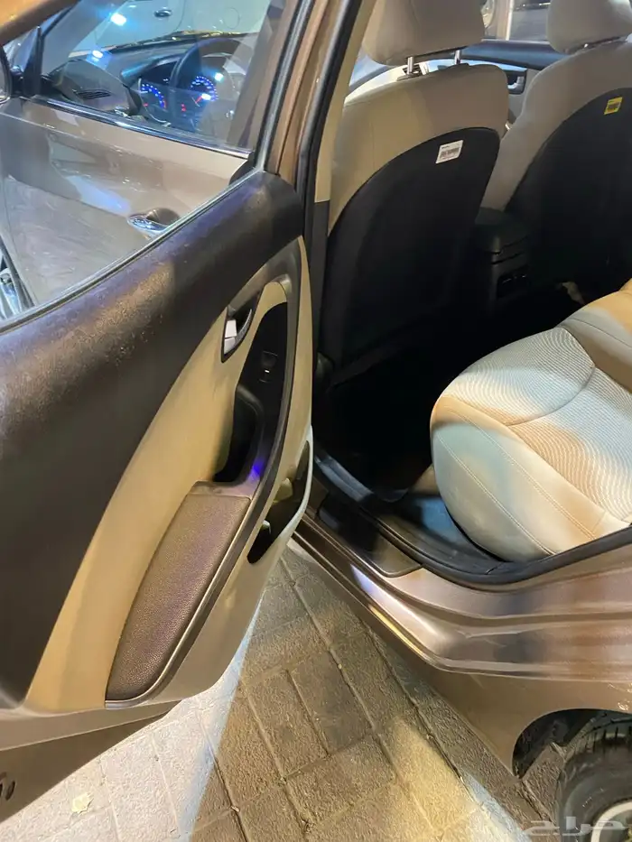 النترا 2015 نظيف وممشى قليل للبيع 14