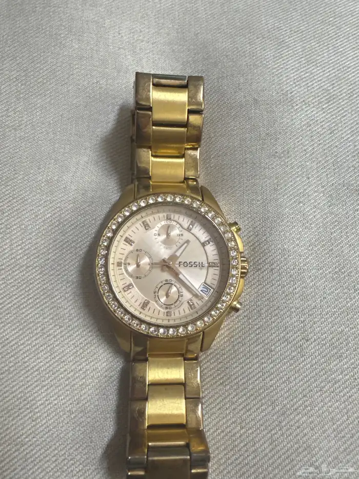 للبيع ساعة فوسيل أصليه 0