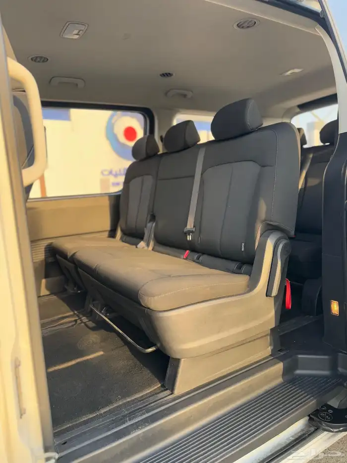 هونداي ستاريا موديل 2022 السعر 57000 الف 15