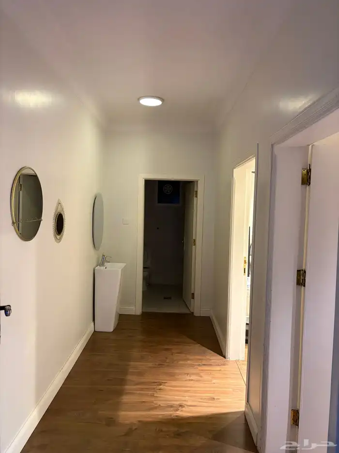 شقة عوائل للايجار حي الحمراء قريب من المترو 1