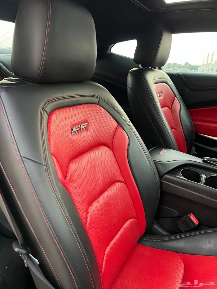 شفروليه ( كمارو SS ) الموديل 2016 صيانات الوكاله نظيف 43