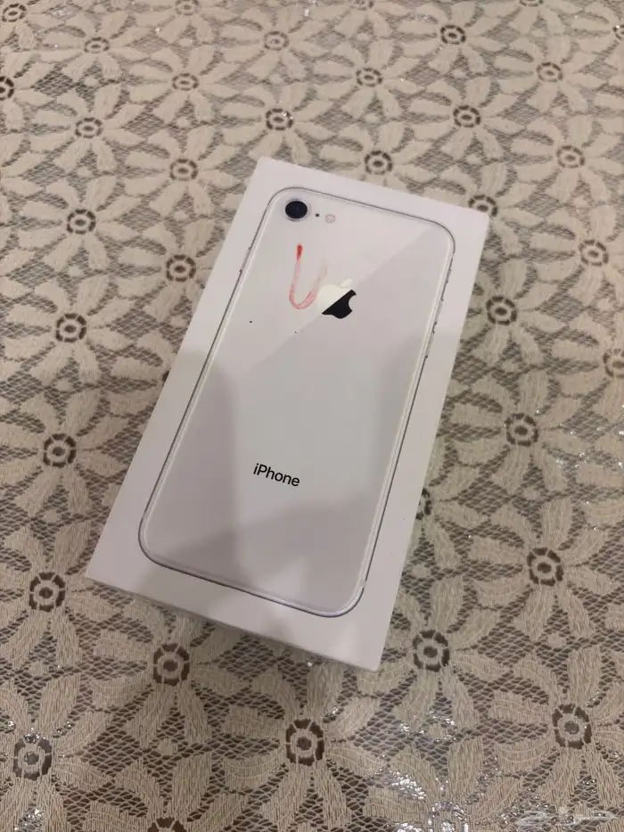 ايفون 8 تشليح للبيع 64 0