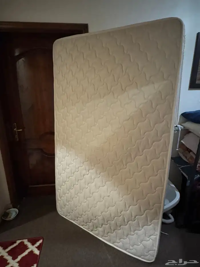 مرتبة نفر ونص للبيع نظيفة 0